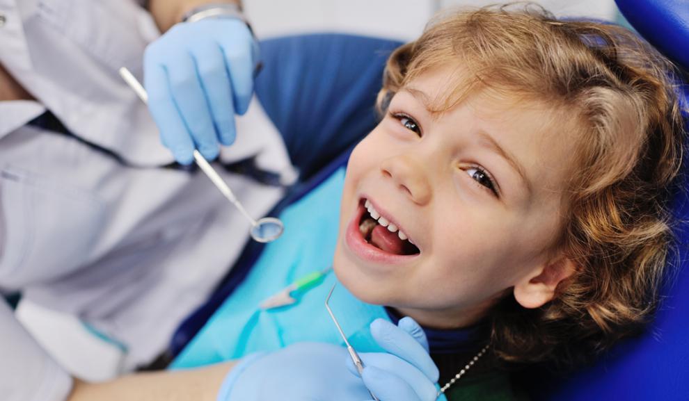Cundo llevar por primera vez a un nio al dentista? - Foto
